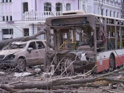 Последствия российского ракетного удара по Сумам, 13.04.25. Фото: АР